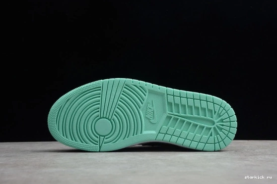 553558-117 Emerald Toe 553558-117 1 Jordan Low 0715